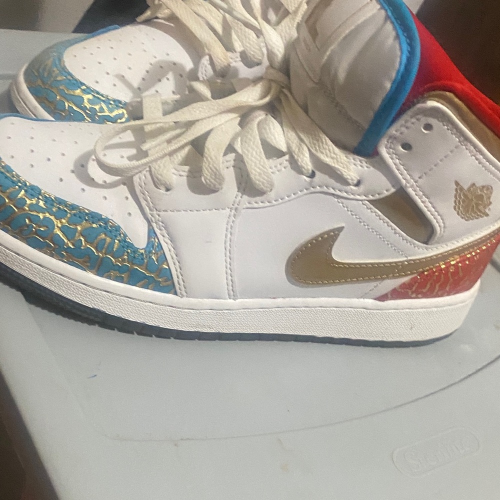 Kids Jordan 1 White and Gold Sneakers